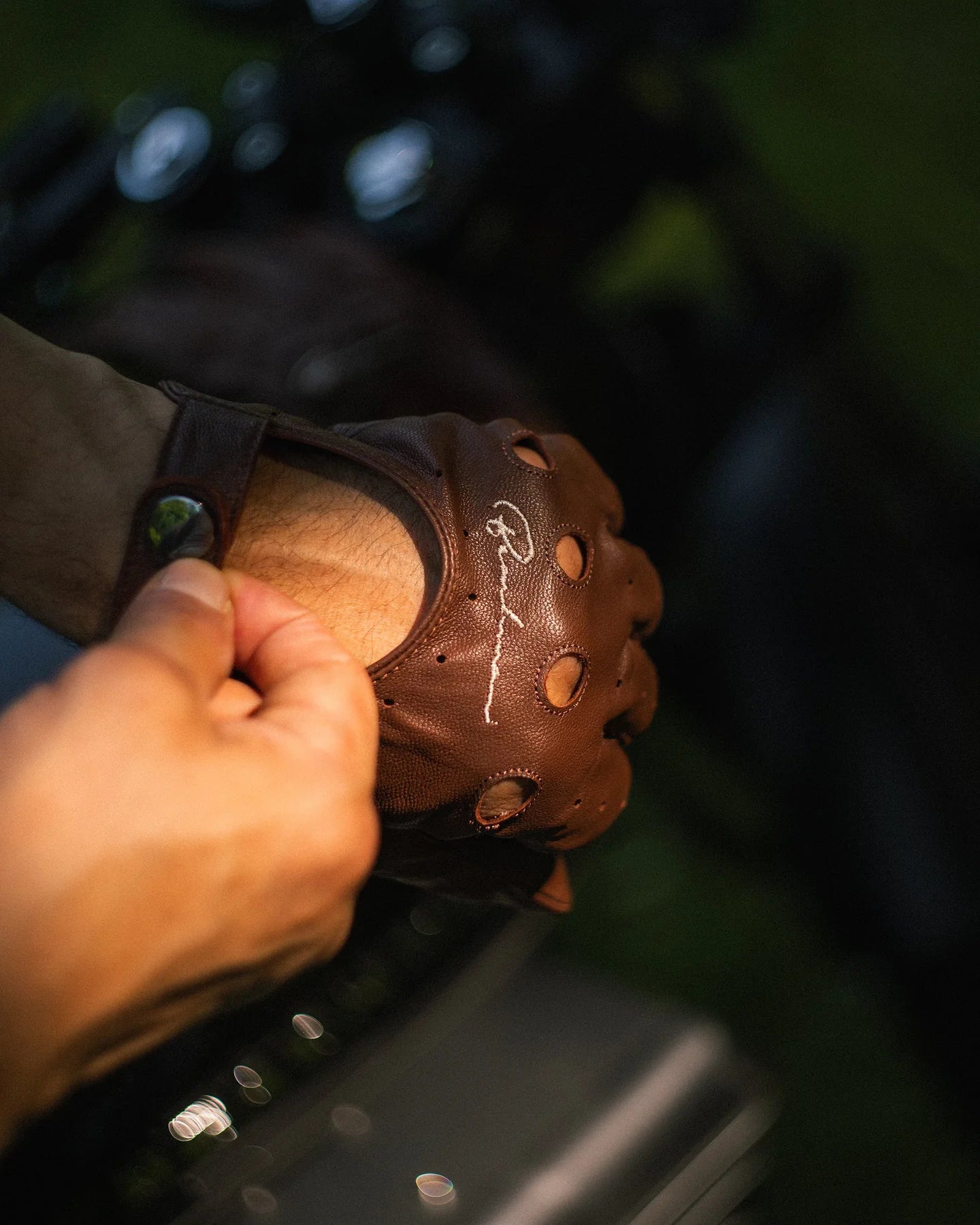 Beachman Riding Gloves | Summer Leather Motorcycle Gloves | By Beachman