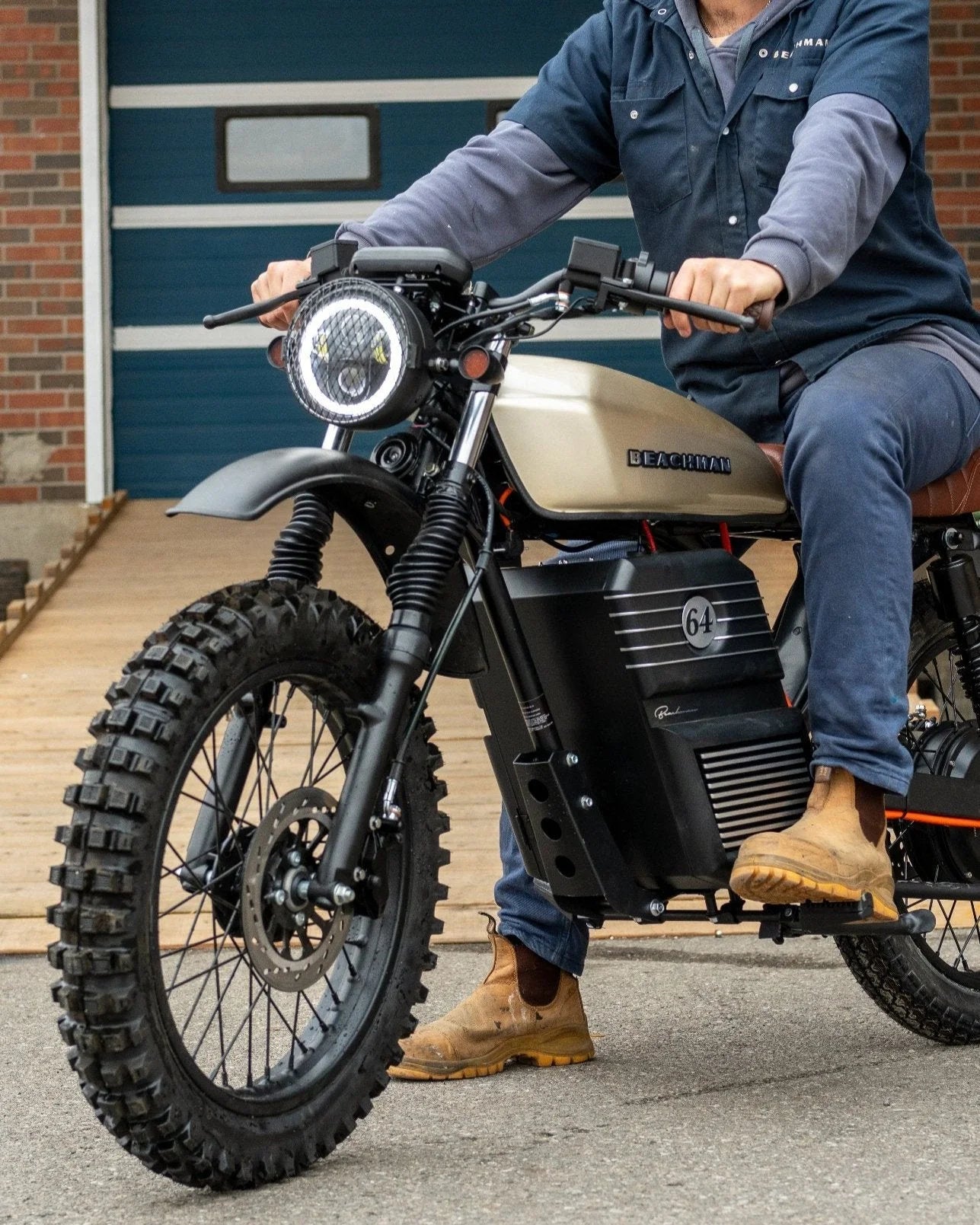 Beachman Scrambler 64 | Electric Cafe Racer On & offroad E-Bike & Moped