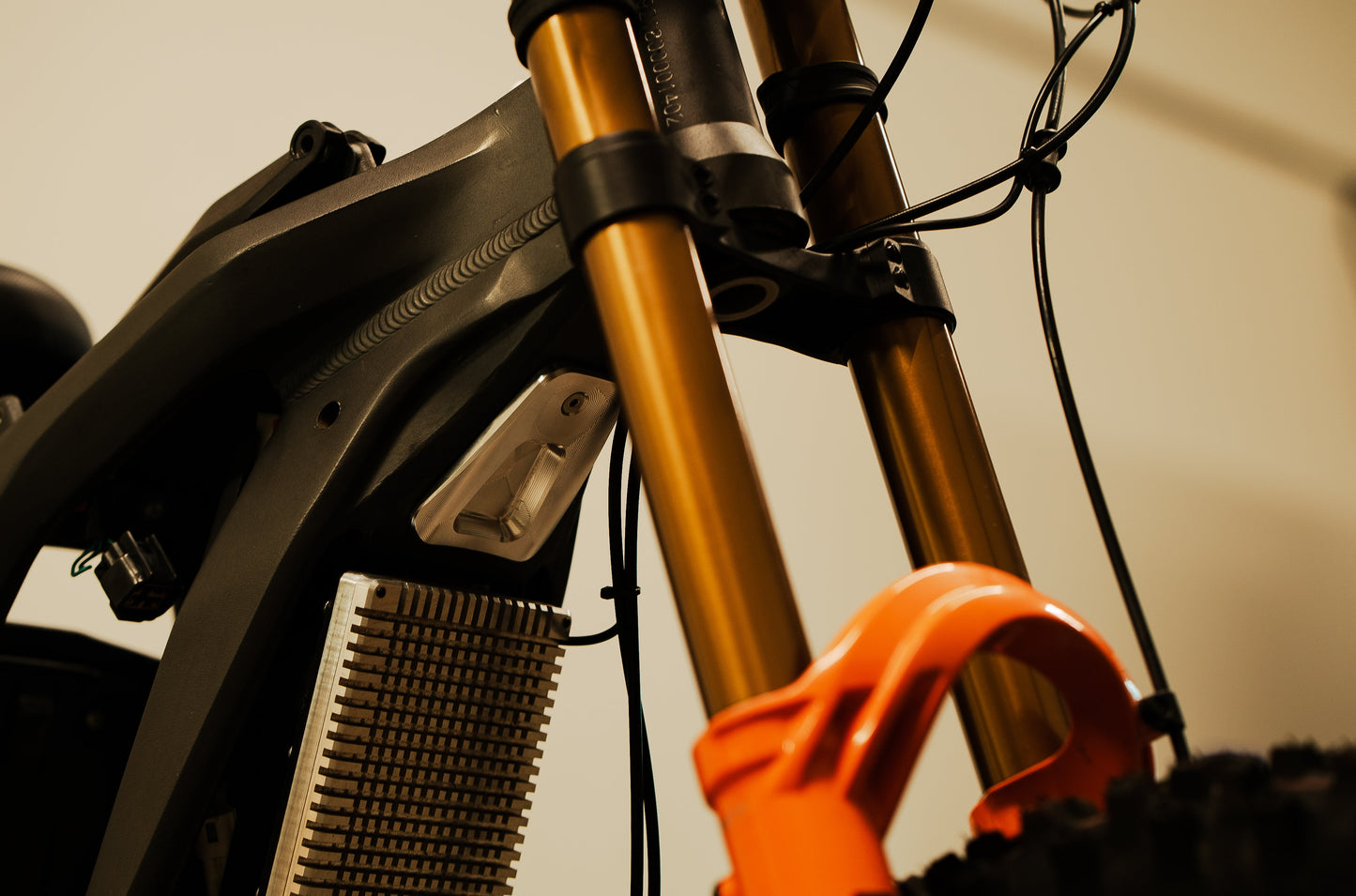 Horn Delete AirTag Stash | Sur Ron Light Bee X | By Prickly Motorsports
