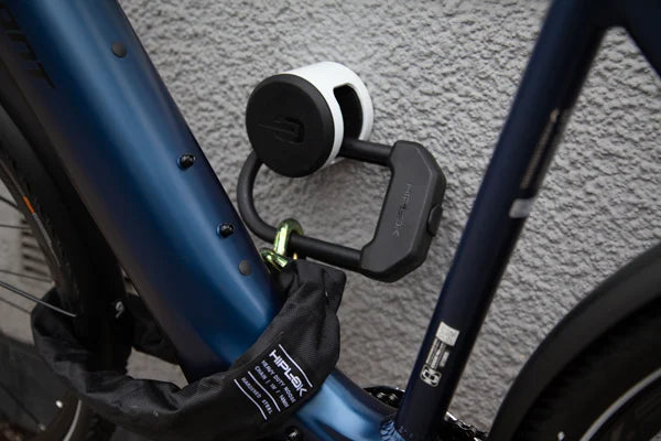 Hiplok DXXL Maximum Security D-Lock & Chain Combo – For E-Bikes, E-motos