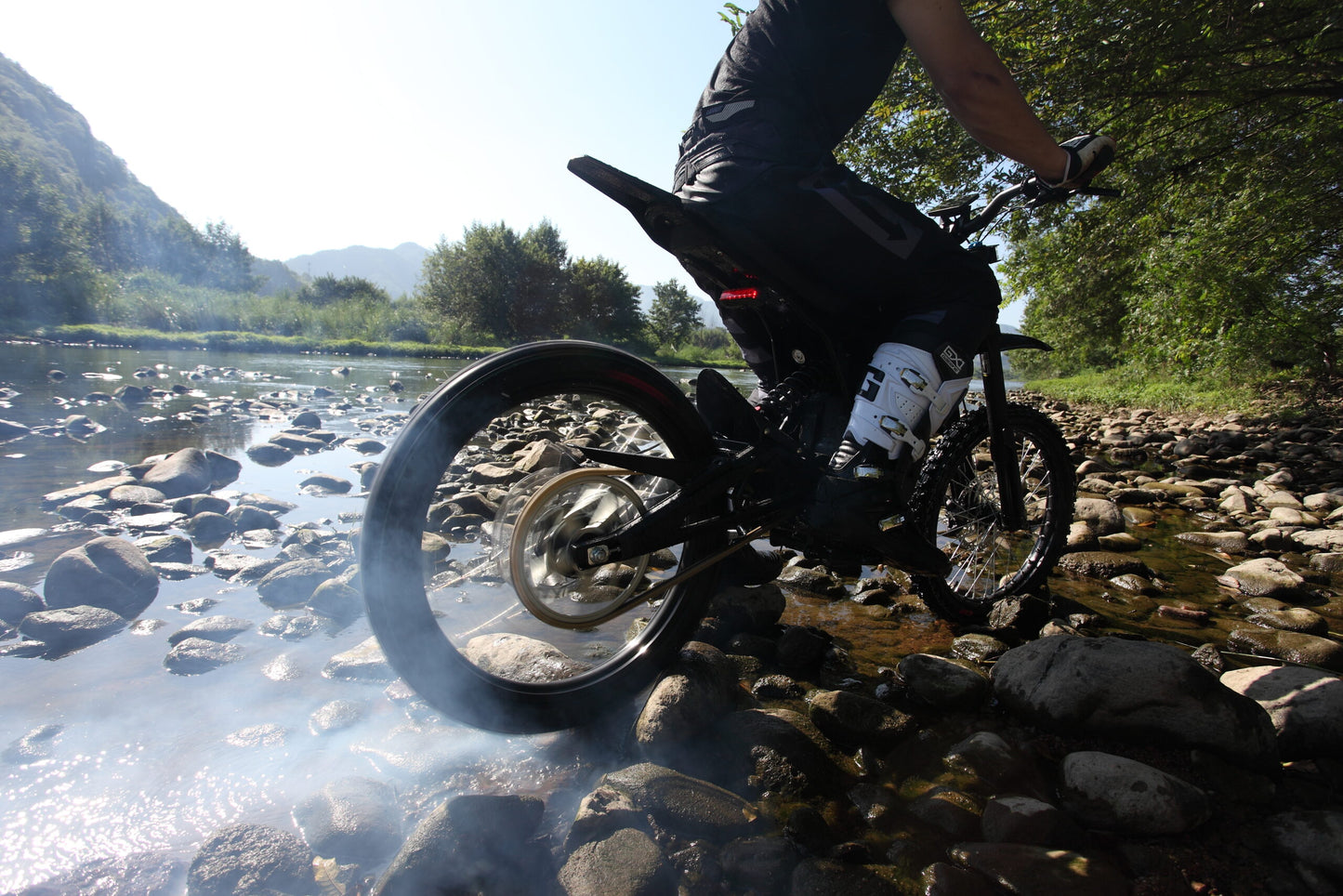 E Ride Pro S: 17" 72V 8KW 30AH | Electric Dirt Bike for Kids & Adults