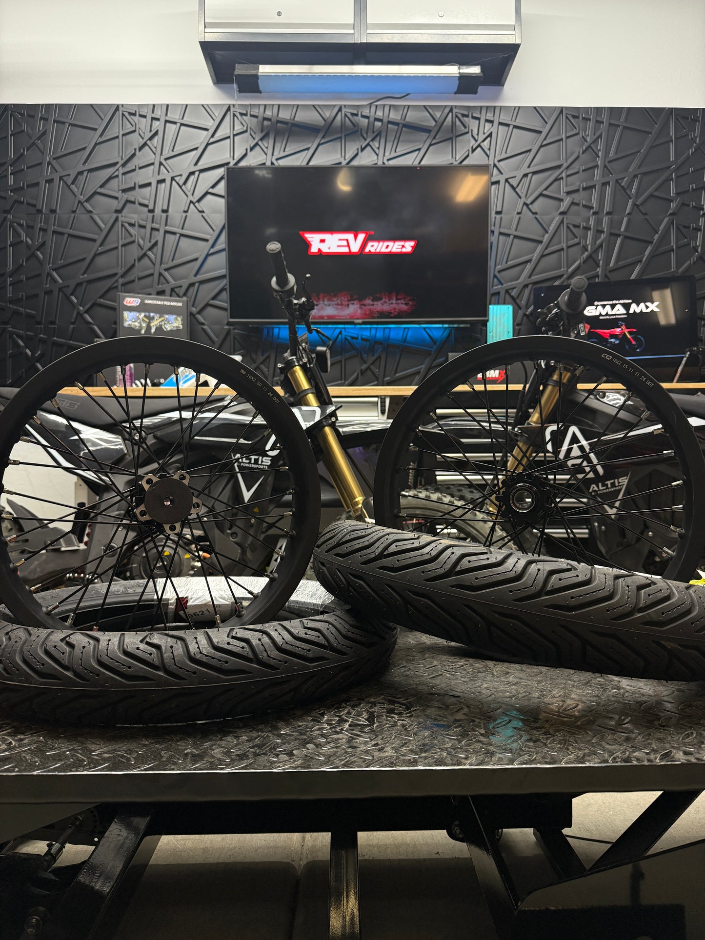 Altis Sigma Supermoto Wheel Conversion Sets