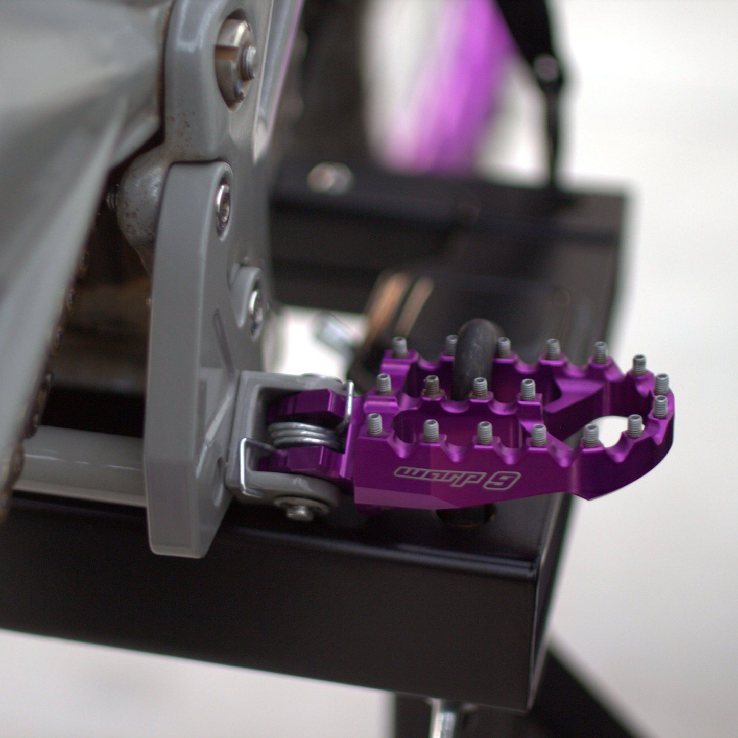 Velocity Volts Charge Carrier For E-Moto