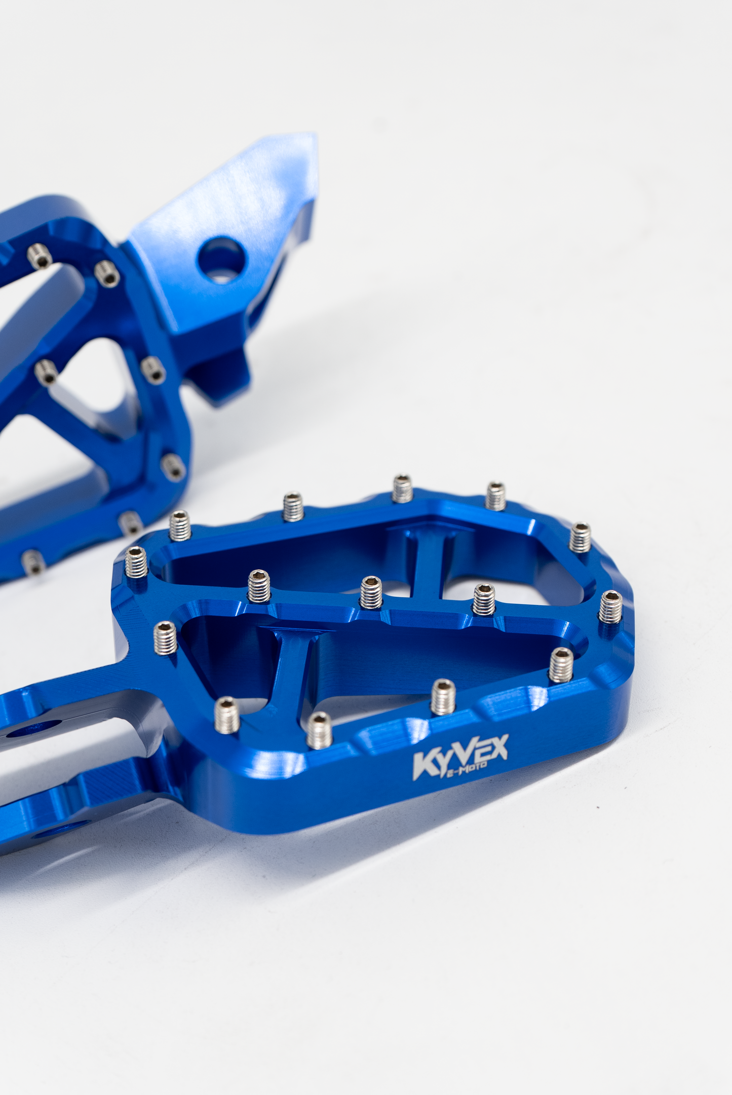Kyvex Billet Wide Foot Pegs | Surron Ultra Bee