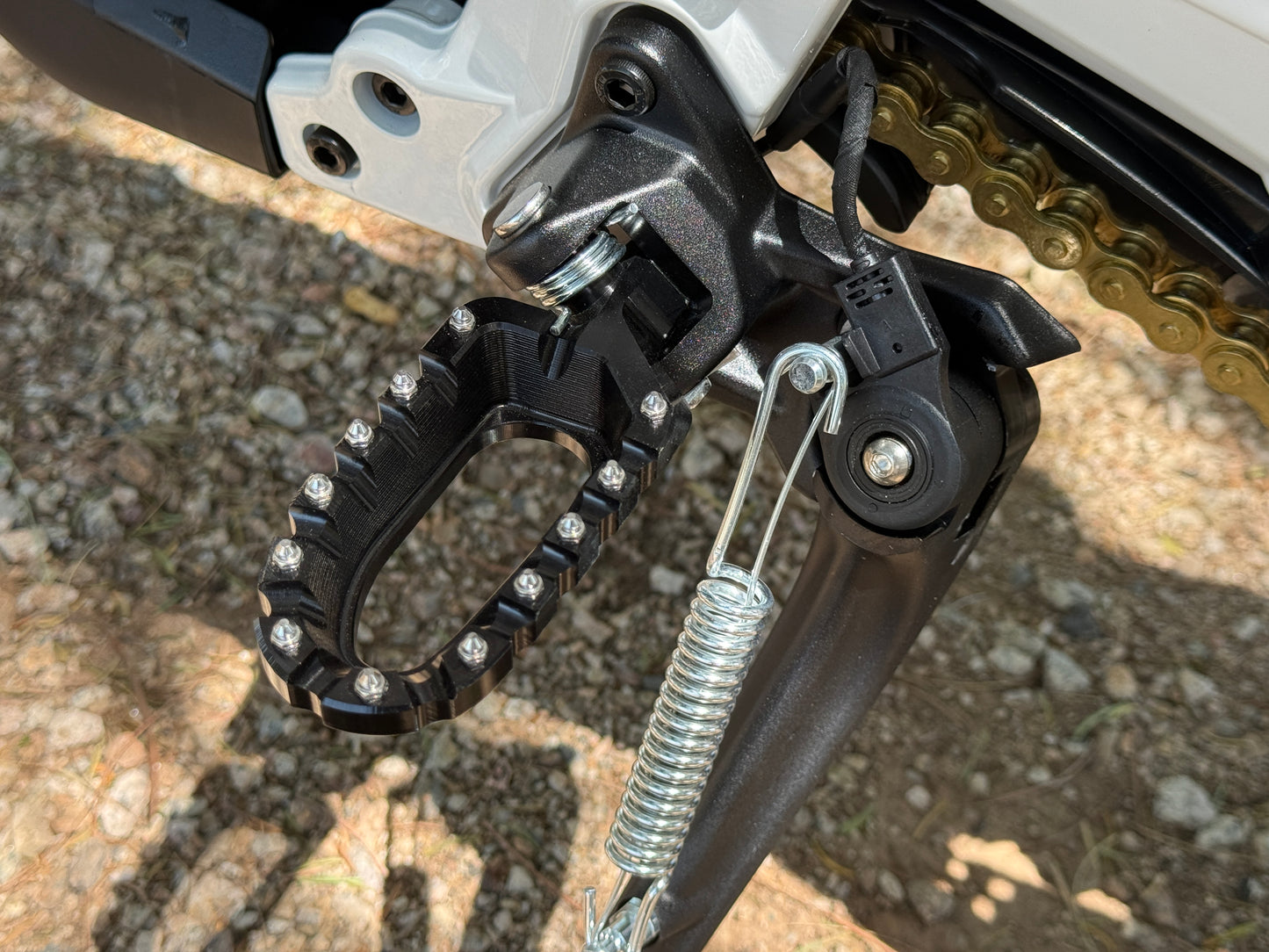 SRPNT Z27 Electric Dirt Bike by Throne | Mid-Size Performance E-Moto