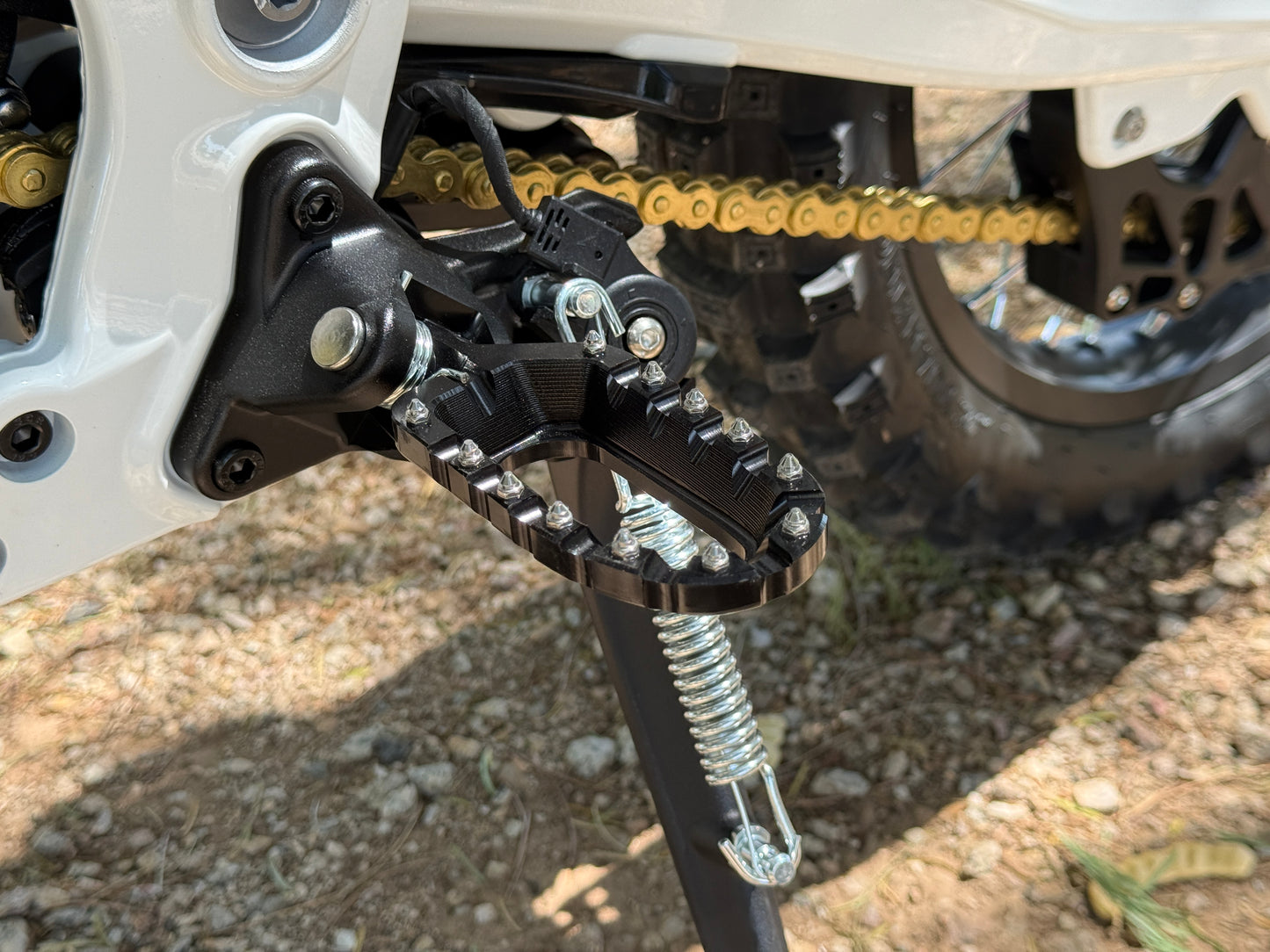 SRPNT Z27 Electric Dirt Bike by Throne | Mid-Size Performance E-Moto