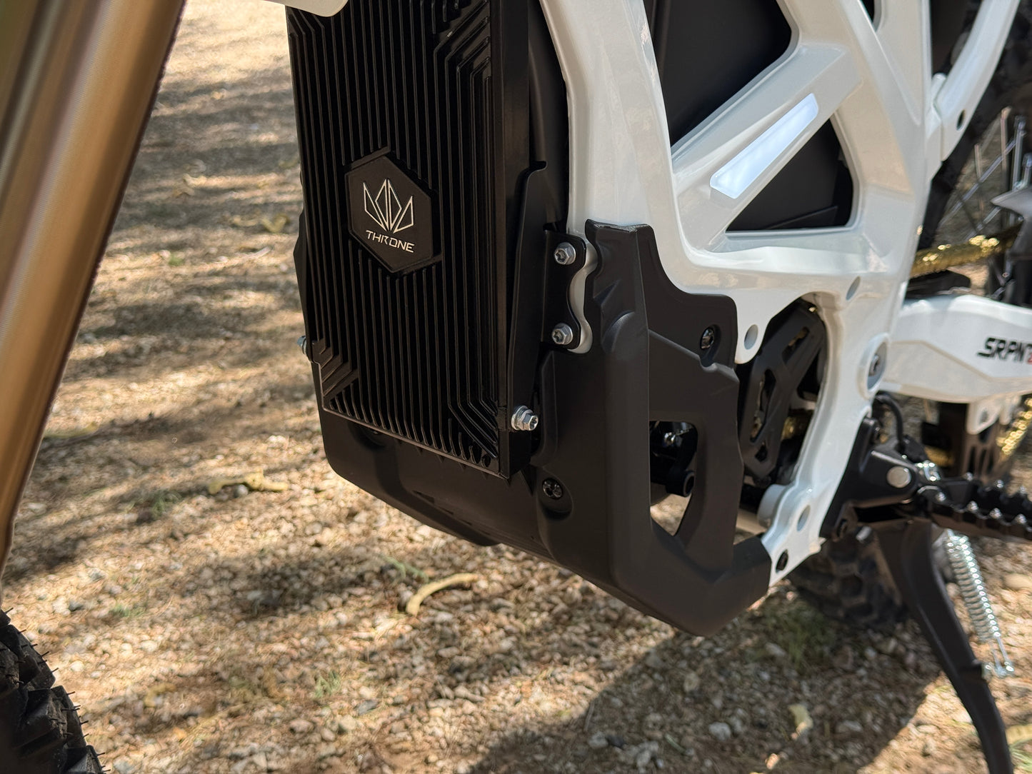 SRPNT X8 Electric Dirt Bike by Throne | 72V Mid-Size Long Range e-Moto