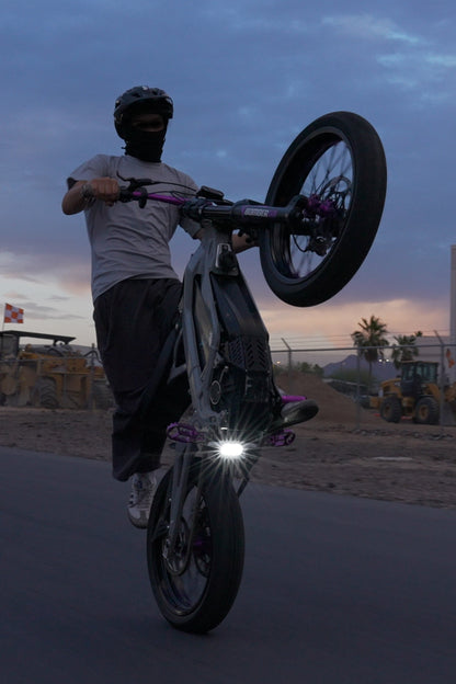 Lift Light Wheelie Headlight Peg Brace | E-Moto