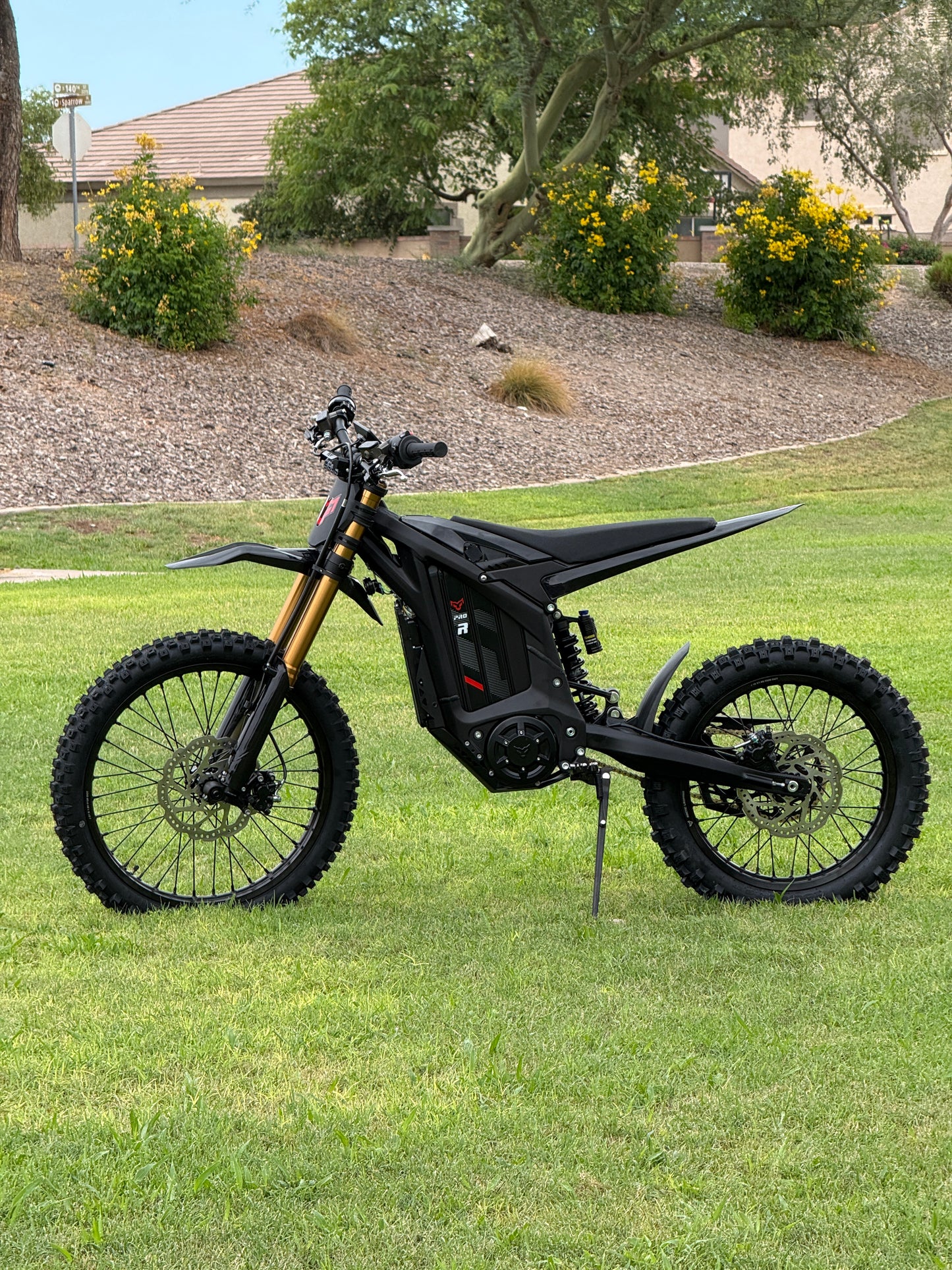 Arctic Leopard XE Pro R | 74v 60ah 26.5kW | Enduro E-Moto
