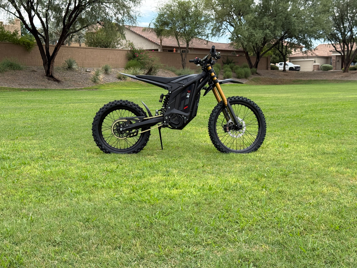 Arctic Leopard XE Pro R | 74v 60ah 26.5kW | Enduro E-Moto