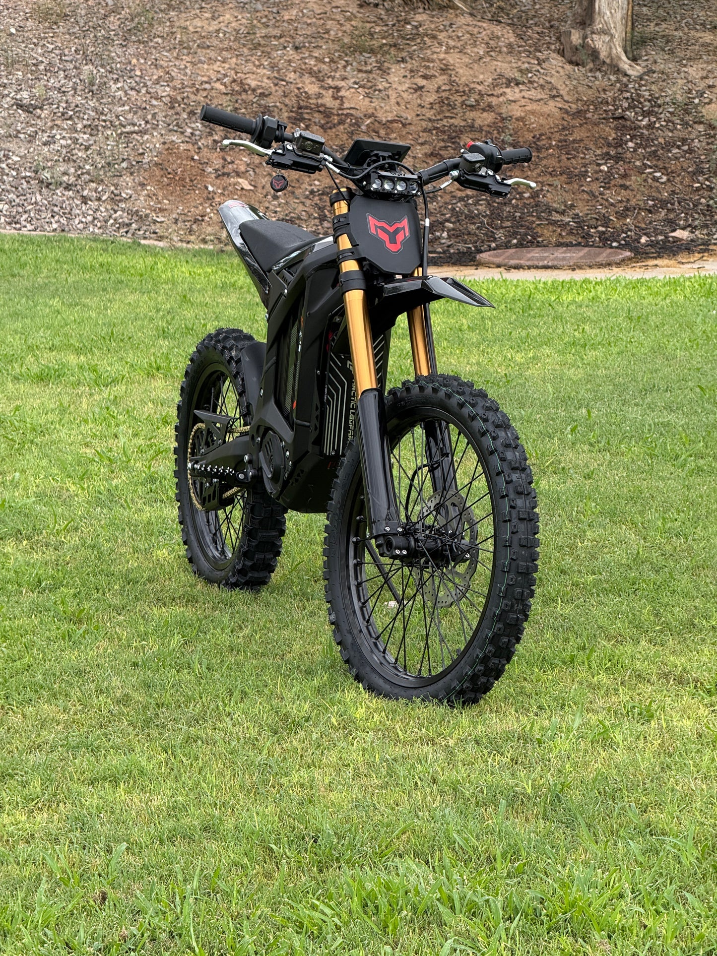 Arctic Leopard XE Pro R | 74v 60ah 26.5kW | Enduro E-Moto