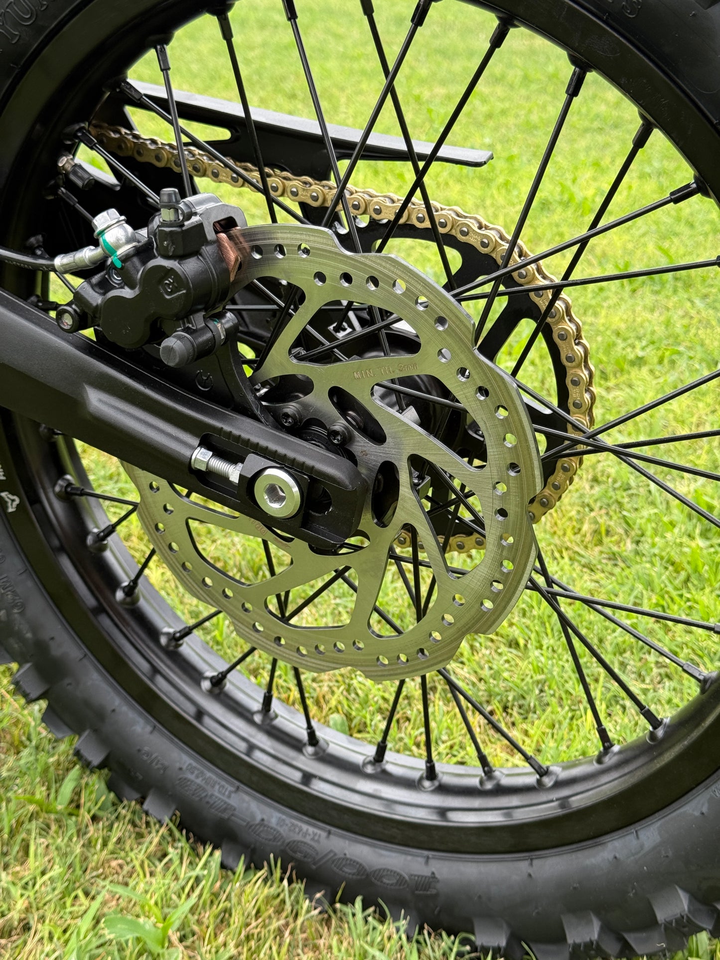 Arctic Leopard XE Pro R | 74v 60ah 26.5kW | Enduro E-Moto
