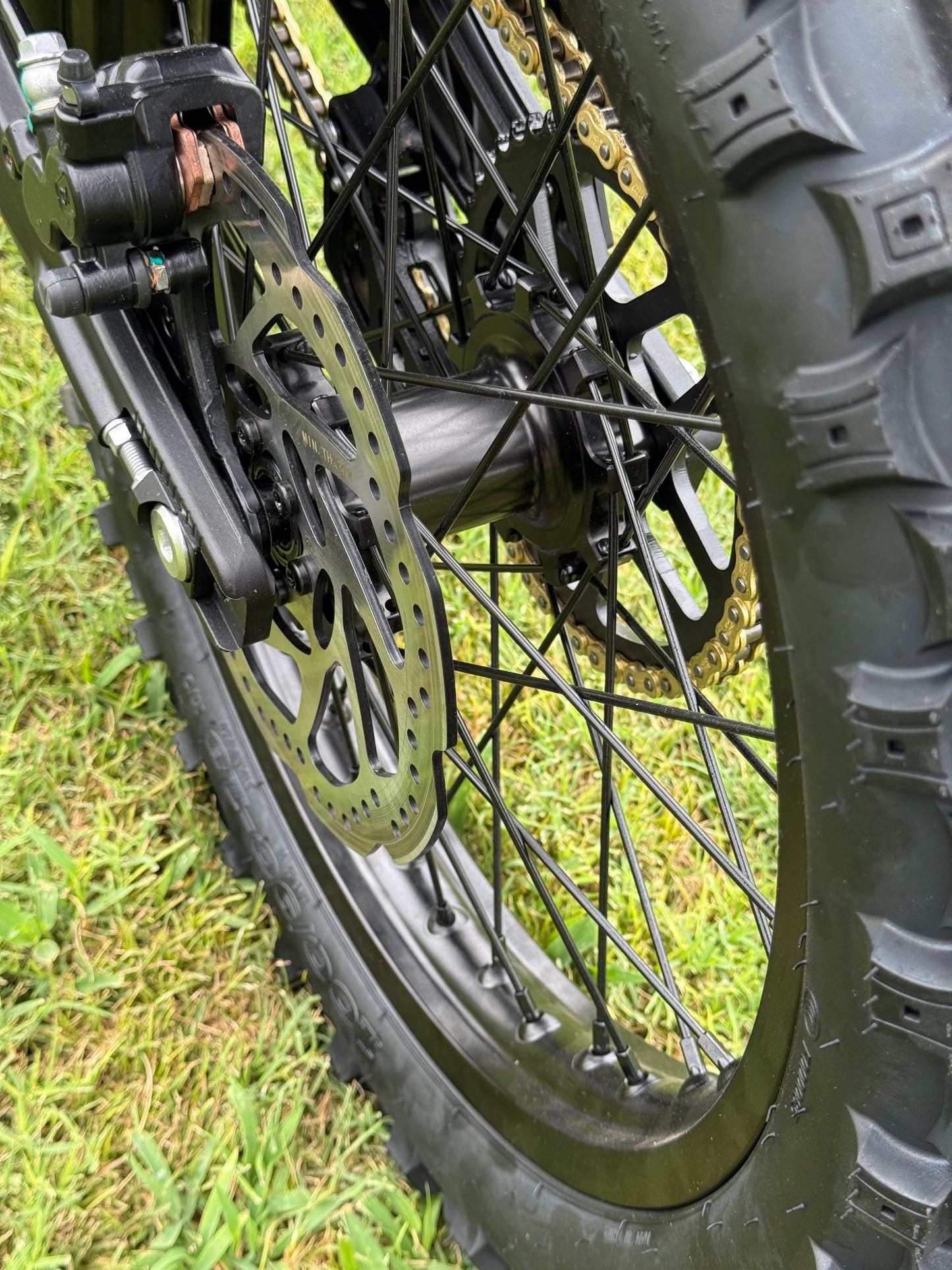 Arctic Leopard XE Pro R | 74v 60ah 26.5kW | Enduro E-Moto