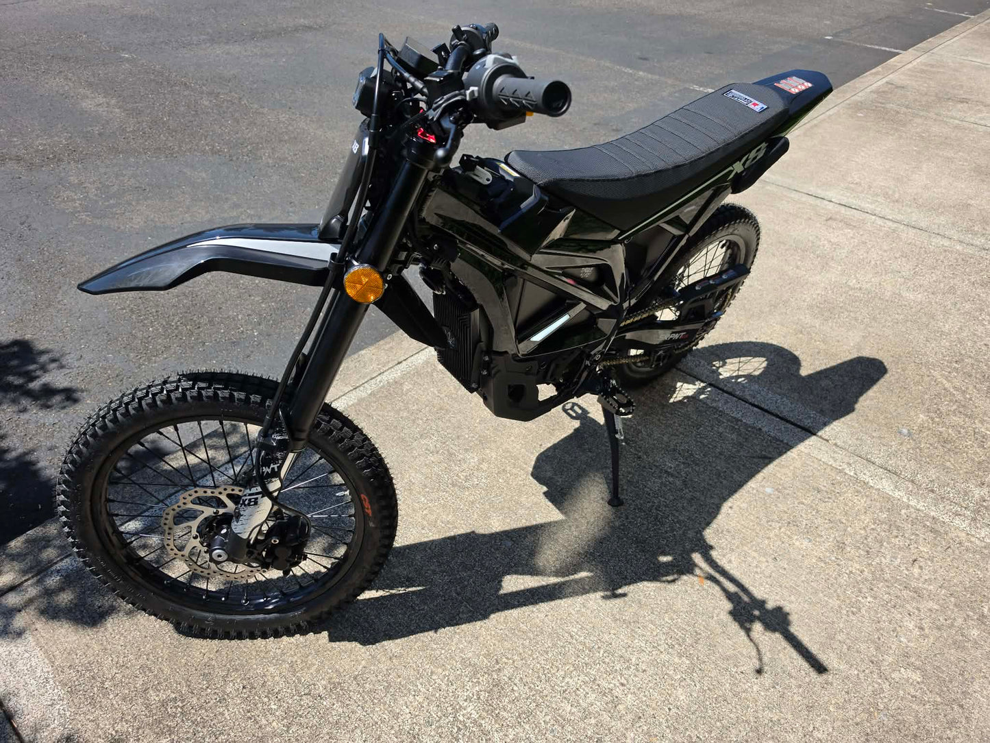 SRPNT X8 Electric Dirt Bike by Throne | 72V Mid-Size Long Range e-Moto