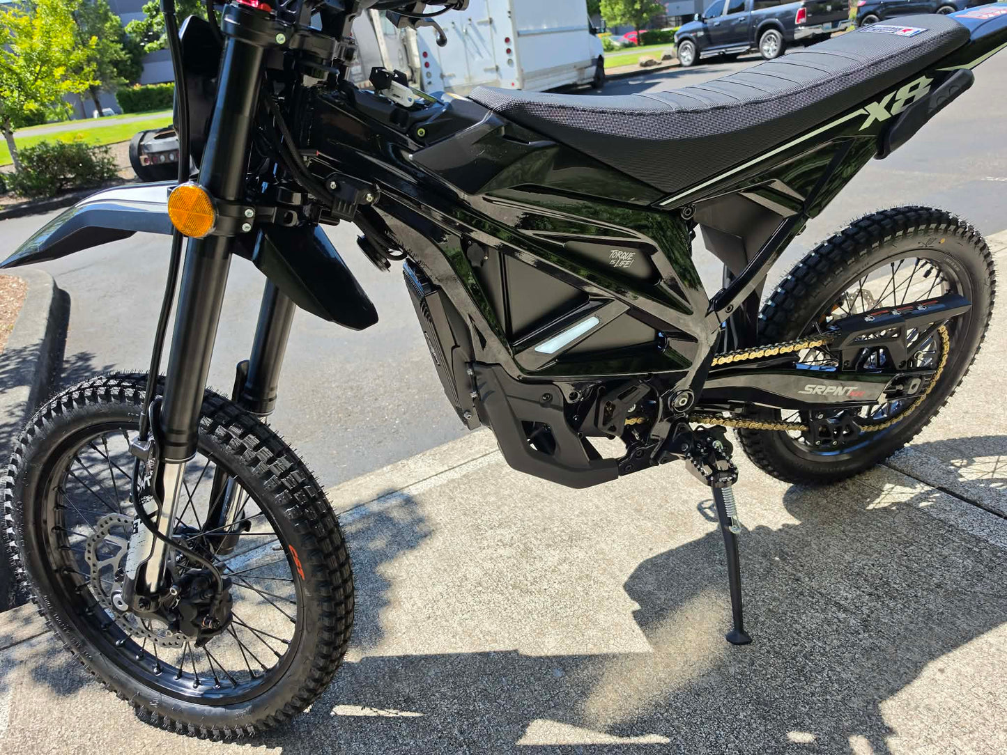 SRPNT X8 Electric Dirt Bike by Throne | 72V Mid-Size Long Range e-Moto