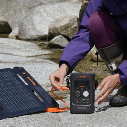 Jackery Explorer 300D Portable Power Station | Track, Camping, Starlink & Everyday Power