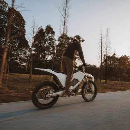 Bonnell 805 | Mid-Size E-Moto for Enduro / Motocross